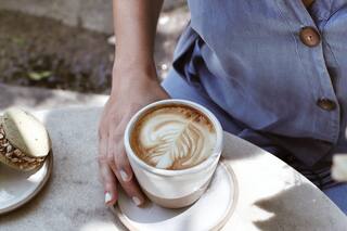 Para llevar: los mejores lugares para tomar café de parado