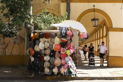 Recova de la Plaza de la Basílica de Luján