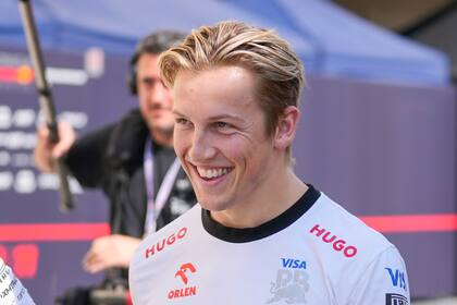 Red Bull elige a Liam Lawson como reemplazo de 'Checo' Pérez en la F1 para 2025