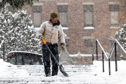 Red Lodge es una ciudad al pie de las montañas Beartooth en Montana, que enfrenta nevadas intensas durante 10 meses al año (Thom Bridge/Independent Record via AP)