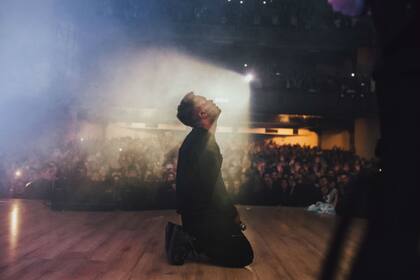 Redimi2 es uno de los mayores exponentes de la música urbana cristiana; en agosto se presentará en el Luna Park