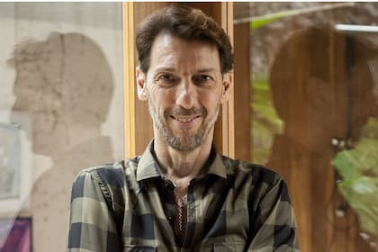 Referente del under porteño, se luce en teatro con Blum, de Santos Discépolo y Porter; dice que cambió, pero niega haber madurado