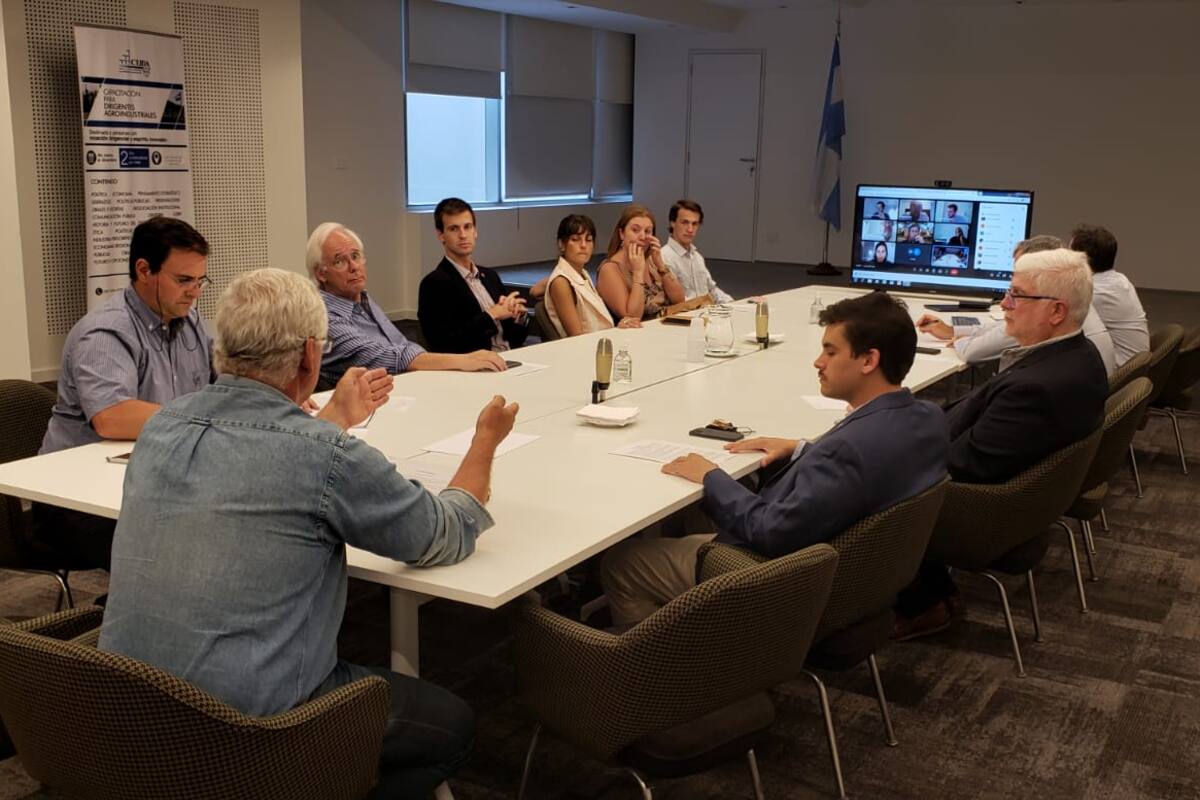 Referentes agropecuarios y del coservacionismo mantuvieron un encuentro