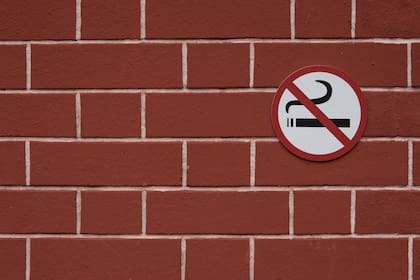 Reflexiones en una habitación libre de humo, pero no sin haber sufrido en la travesía