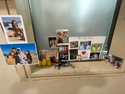 Regalos, recuerdos y mimos que le preparó su familia.