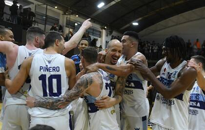 Regatas Corrientes le ganó de visitante a Platense el quinto punto de la serie de reclasificación