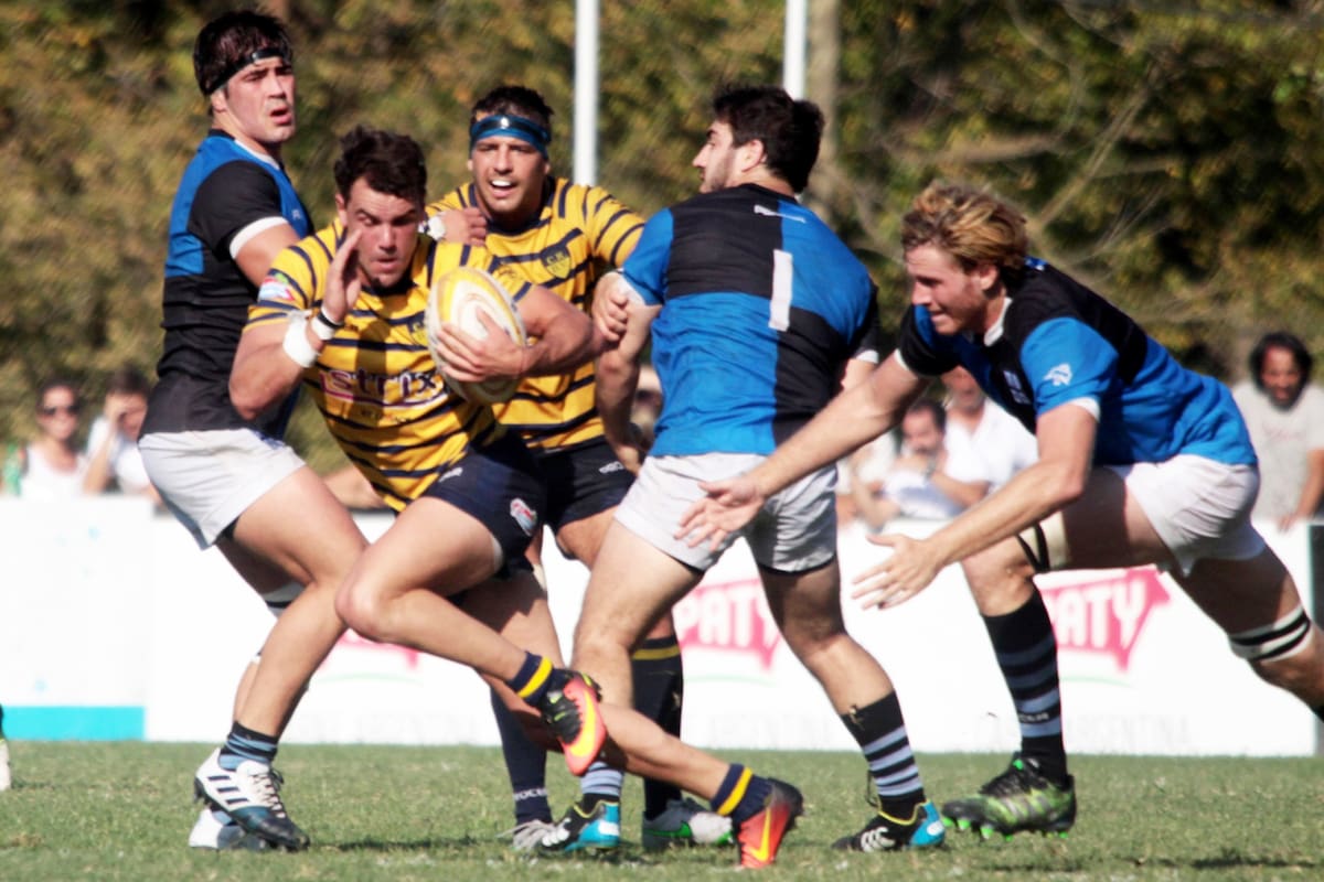 Regatas superó con lo justo a CUBA (20-19) en Bella Vista, y comparte la vanguardia con San Isidro Club.