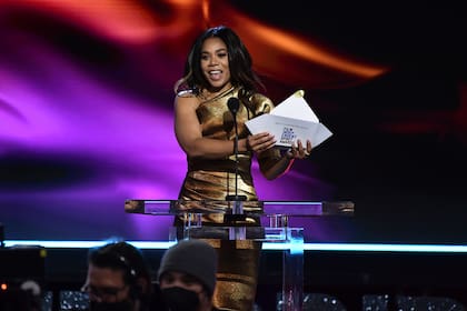 Regina Hall es parte del trío de conductoras de los Oscar 2022