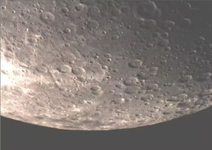 Región lunar alrededor del cráter Janssen mostrando el nivel de craterización de la superficie ( J.M. Trigo-Rodríguez)
