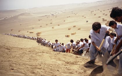 Registro de la acción Cuando la fe mueve montañas (2002)