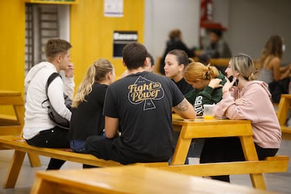 Regreso a las clases presenciales en las universidades UADE