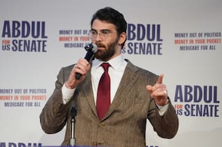 Reino Unido prohíbe la entrada a los streamers políticos Hasan Piker y Cenk Uygur para actos públicos