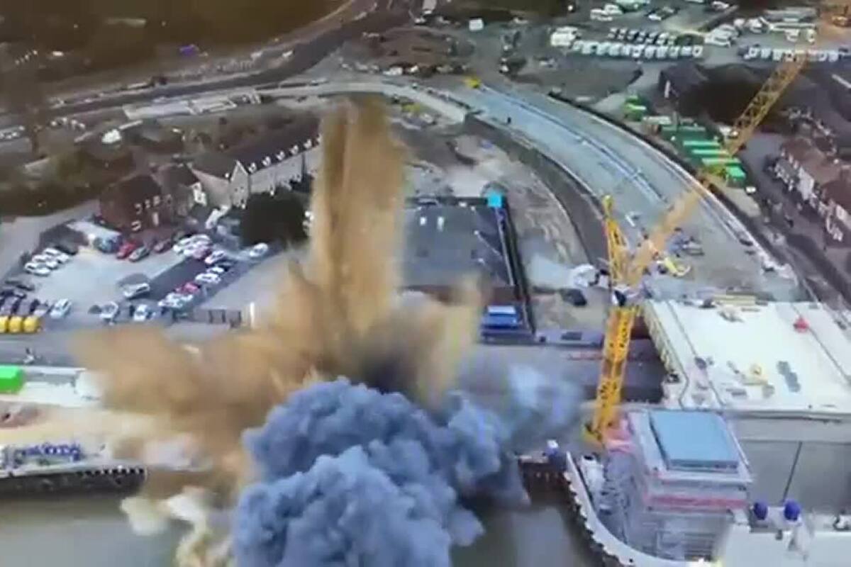 Reino Unido: una bomba de la Segunda Guerra Mundial provocó una enorme e inesperada explosión