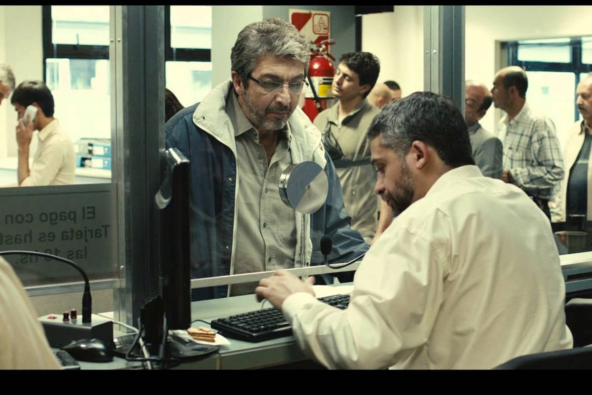 Ricardo Darín en una escena antológica de Relatos salvajes interpretando a "Bombita", un recordado personaje de este film coral