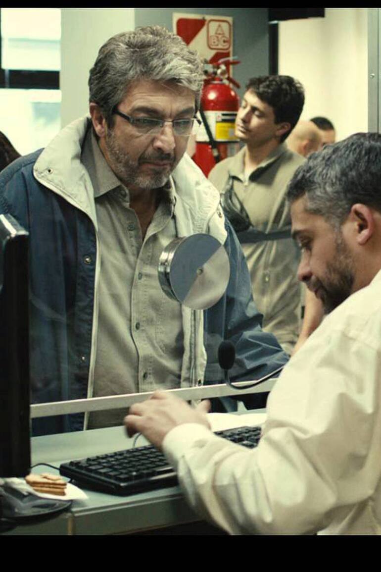 Ricardo Darín en una escena antológica de Relatos salvajes interpretando a "Bombita", un recordado personaje de este film coral