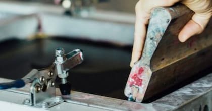 Remeras del Sur consolidó vínculos comerciales con grandes compañías, como Claro, Mercedes-Benz y Michelin