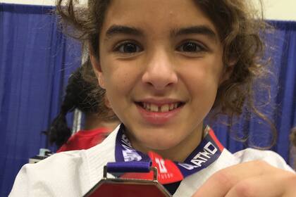 Renata Ghiggeri, de 10 años y subcampeona de taekwondo en el Nacional de Estados Unidos