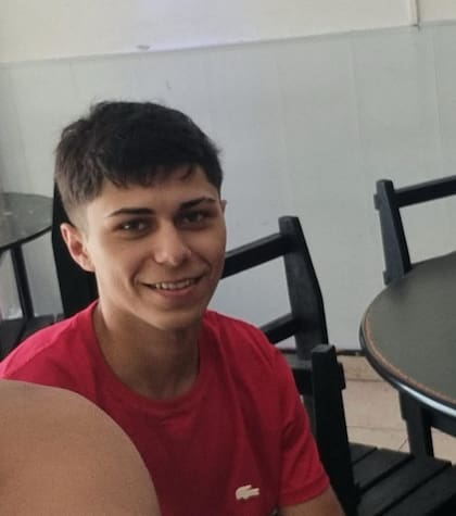 Renato Nicolini tenía 18 años y su historia quedó marcada por el brote de fentanilo contaminado