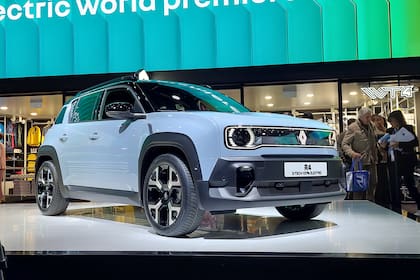 Renault 4, una de las estrellas del Salón de París