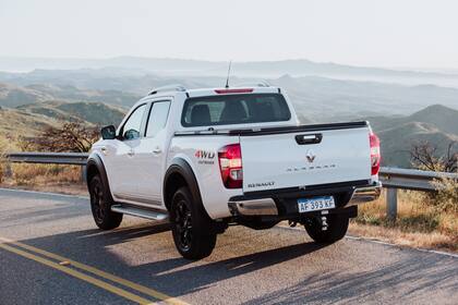 Renault Alaskan