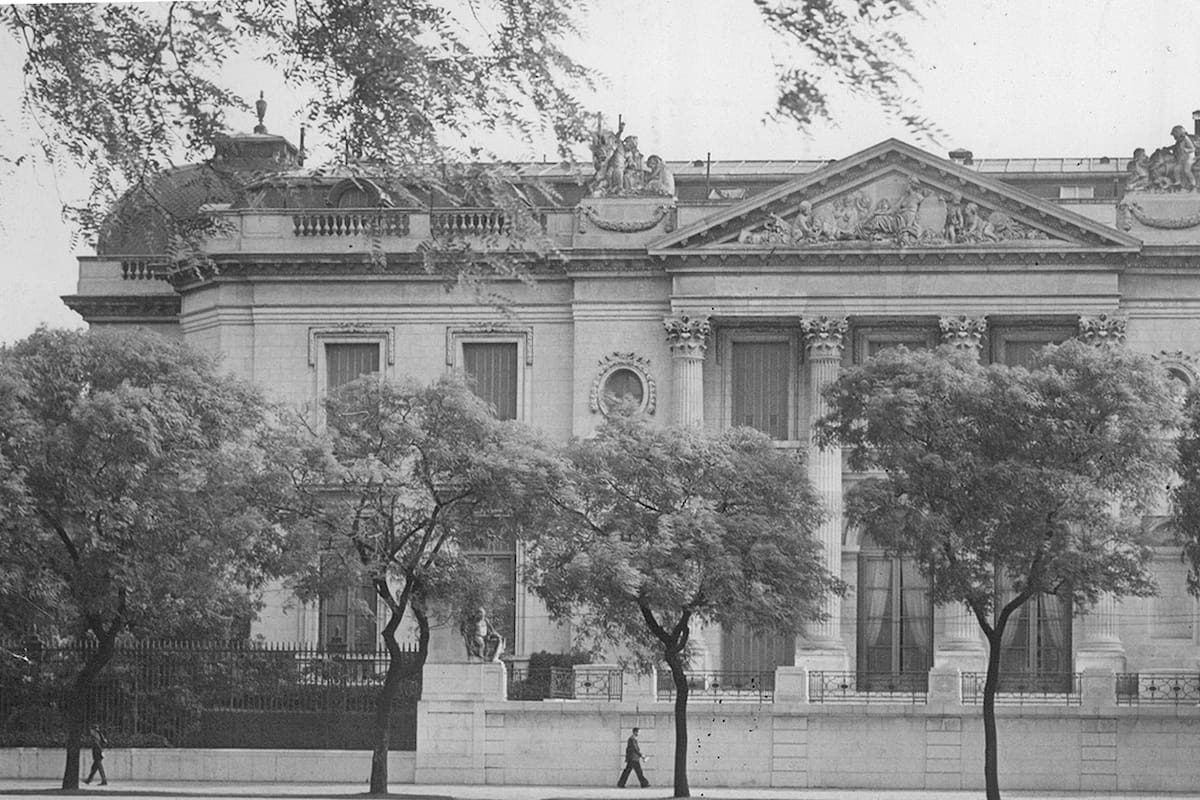 René Sergent, responsable de la obra magnífica del Palacio Errázuriz Alvear, también fue el arquitecto de los Palacio Bosch, Sans Souci, y de la mansión Álzaga Unzué.