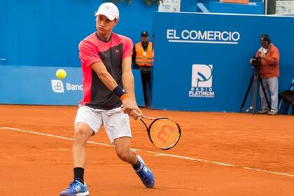 Renzo Olivo vendió cara su derrota en Quito