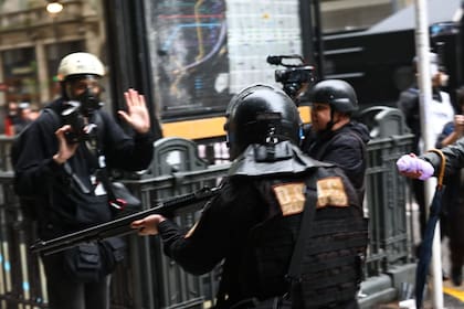 Represión y detenidos luego de la Quinta Marcha Universitaria Federal en el Congreso