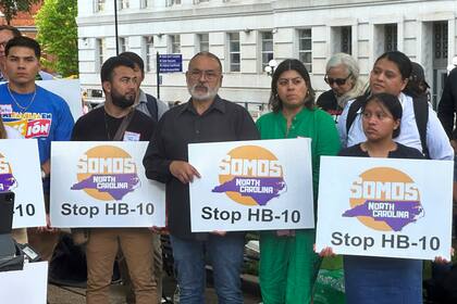 Republicanos de Carolina del Norte buscan endurecer ley de inmigración de 2024