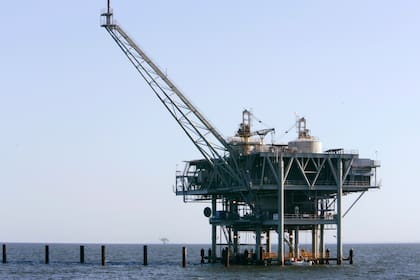 Republicanos de Florida piden a Trump no permitir perforaciones petroleras frente a sus costas