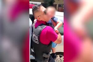 Rescatan a un bebé que había quedado adentro de un auto