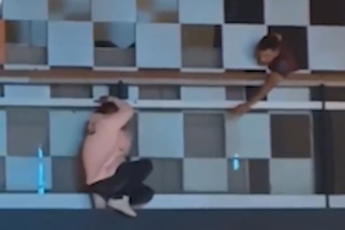 Rescatan a un hombre que intentaba suicidarse en el shopping Abasto