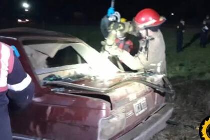 Rescataron a un hombre tras chocar contra un caballo en Ruta 18