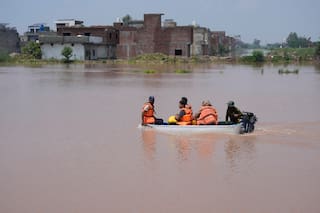 Muertos por monzón en Pakistán superan 100 en un mes; pronostican más lluvias fuertes
