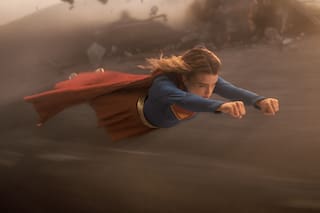 Reseña: Supergirl es divertida, pero la película no iguala su espíritu punk rock