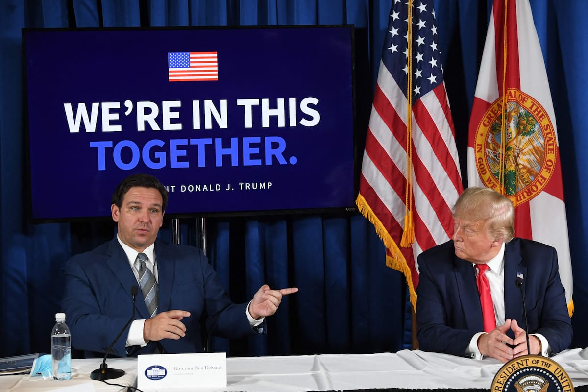Residentes de Miami iniciaron una demanda federal en donde alegaron que la transferencia del terreno viola la prohibición constitucional de que estados otorguen beneficios económicos a un presidente activo