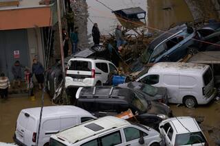 Las peores inundaciones en 80 años en Estambul dejan cuatro muertos