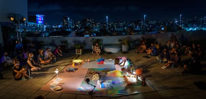 Resiliencia fue una de las 16 propuestas internacionales y la única que contó con su creadora y performer actuando en vivo en la Ciudad