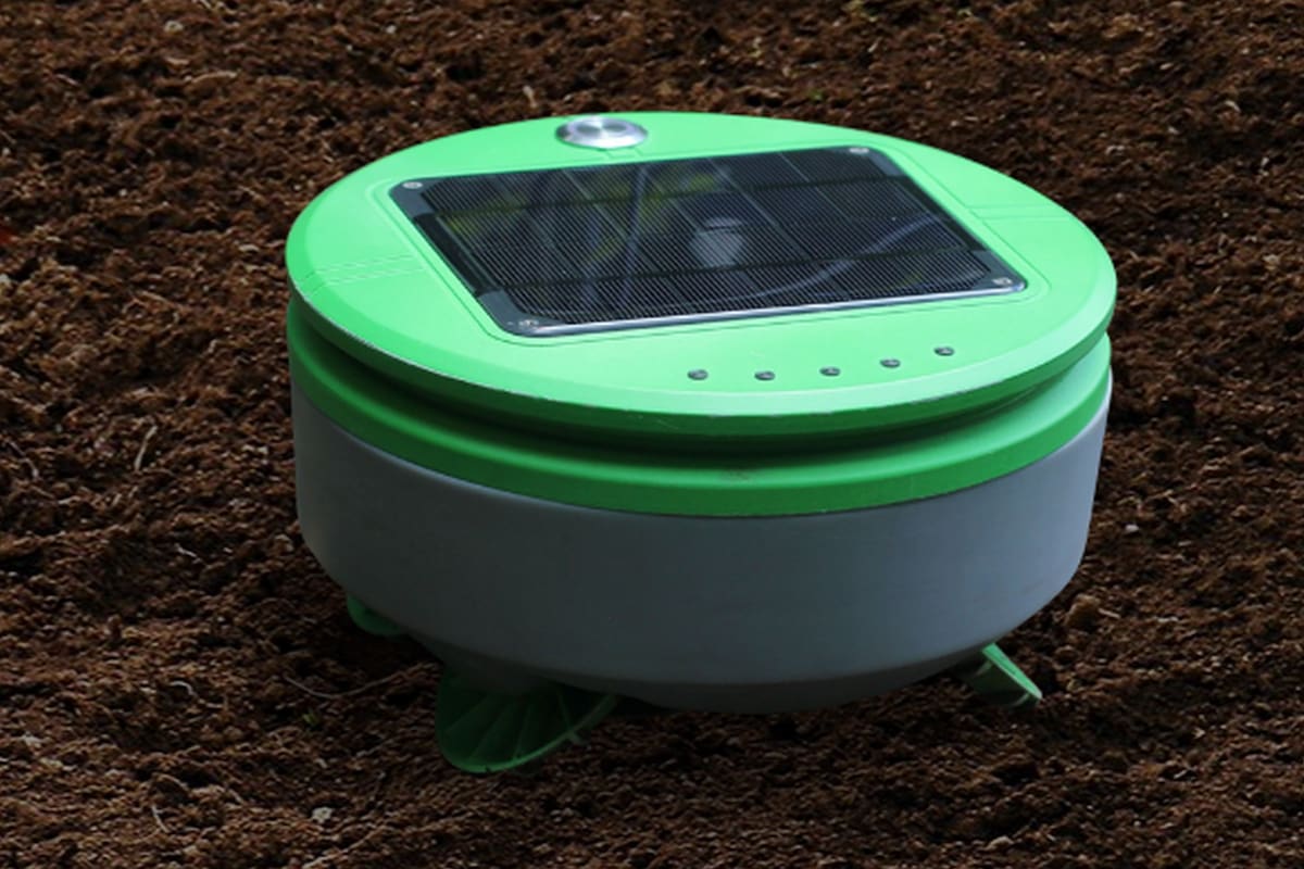 Resistente al agua, el equipo funciona de forma autónoma con paneles solares y controlado a distancia desde un smartphone vía Bluetooth