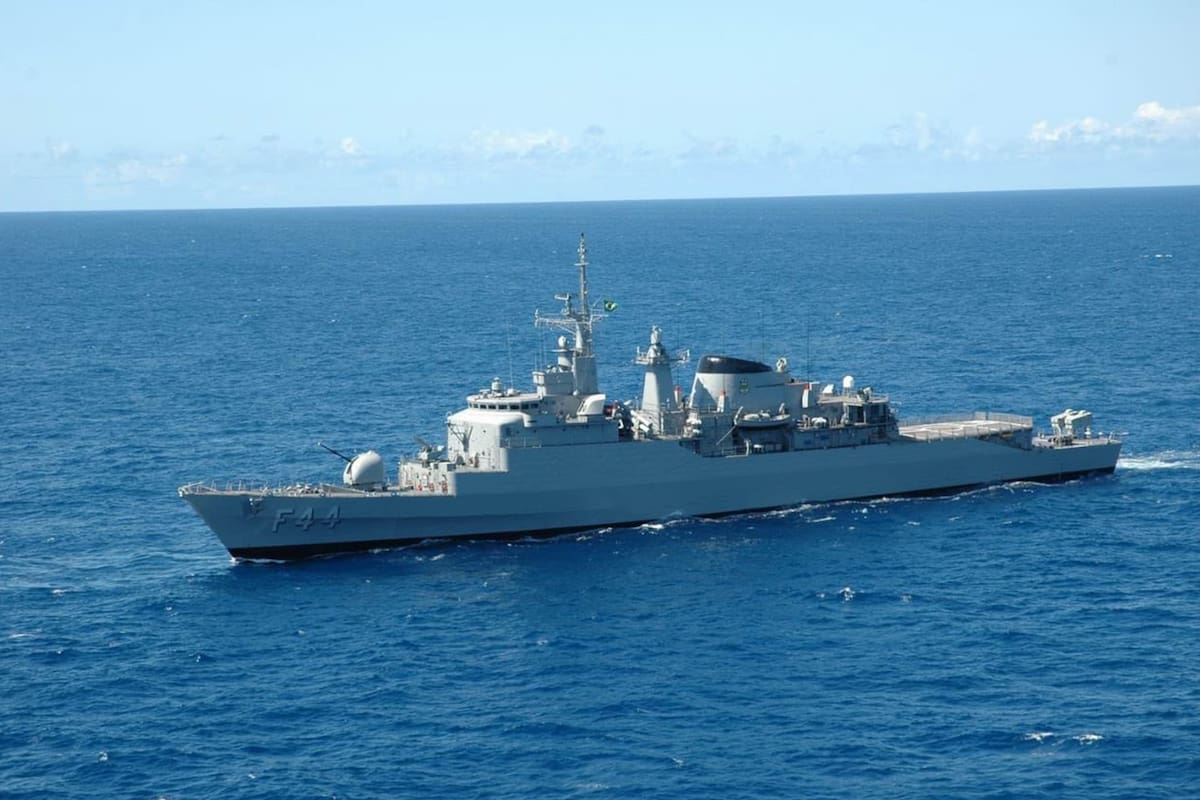 Respecto al incendio en el depósito del Puerto de Beirut, la Fragata "Independência" continuaba patrullando el mar, en cumplimiento de las directrices de la Fuerza Provisional de las Naciones Unidas para el Líbano, el 10 de septiembre de 2020