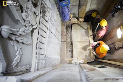 Restauran la tumbe de Jesús