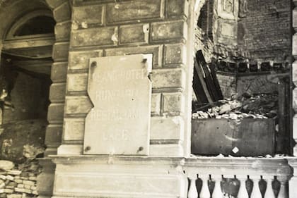 Restos del Gran Hotel Hungaria, en Budapest.