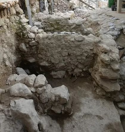 Restos del muro de David en Jerusalém