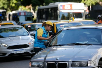 La renovación de la licencia de conducir fue prorrogada por un plazo de 200 días corridos en la ciudad de Buenos Aires y la extensión se tendrá en cuenta a partir del día siguiente al de la fecha de vencimiento señalada en cada registro