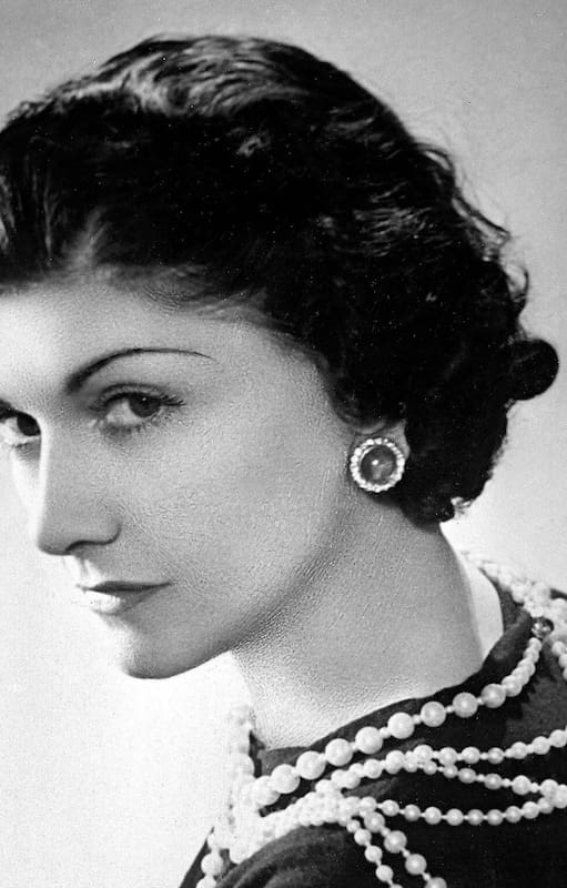 Retrato de Coco Chanel