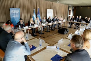 La OPS ofreció a laboratorios nacionales vender medicamentos e insumos mediante fondos regionales