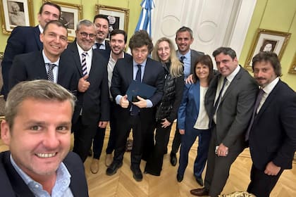 Reunión del presidente Javier Milei con diputados radicales