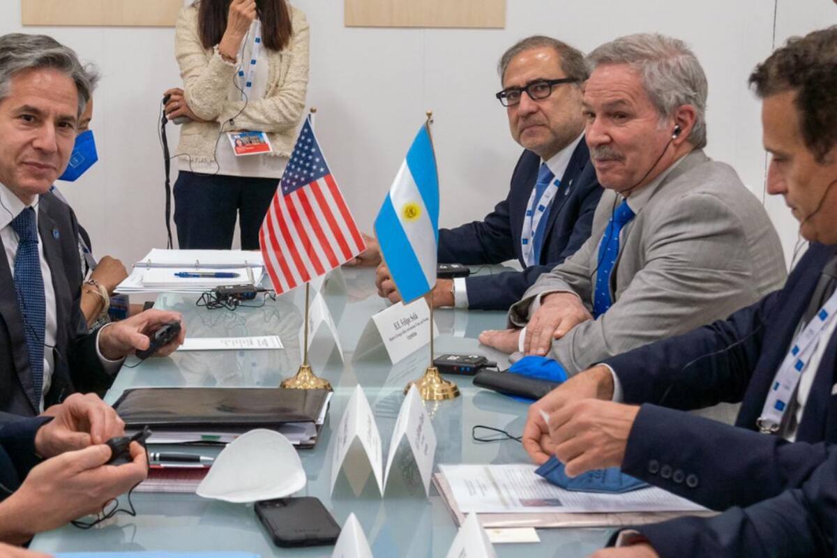 Reunión entre Antony Blinken y Felipe Solá en Pisa
