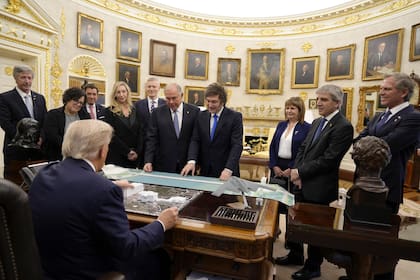 Reunión entre Donald Trump con Javier Milei y equipo