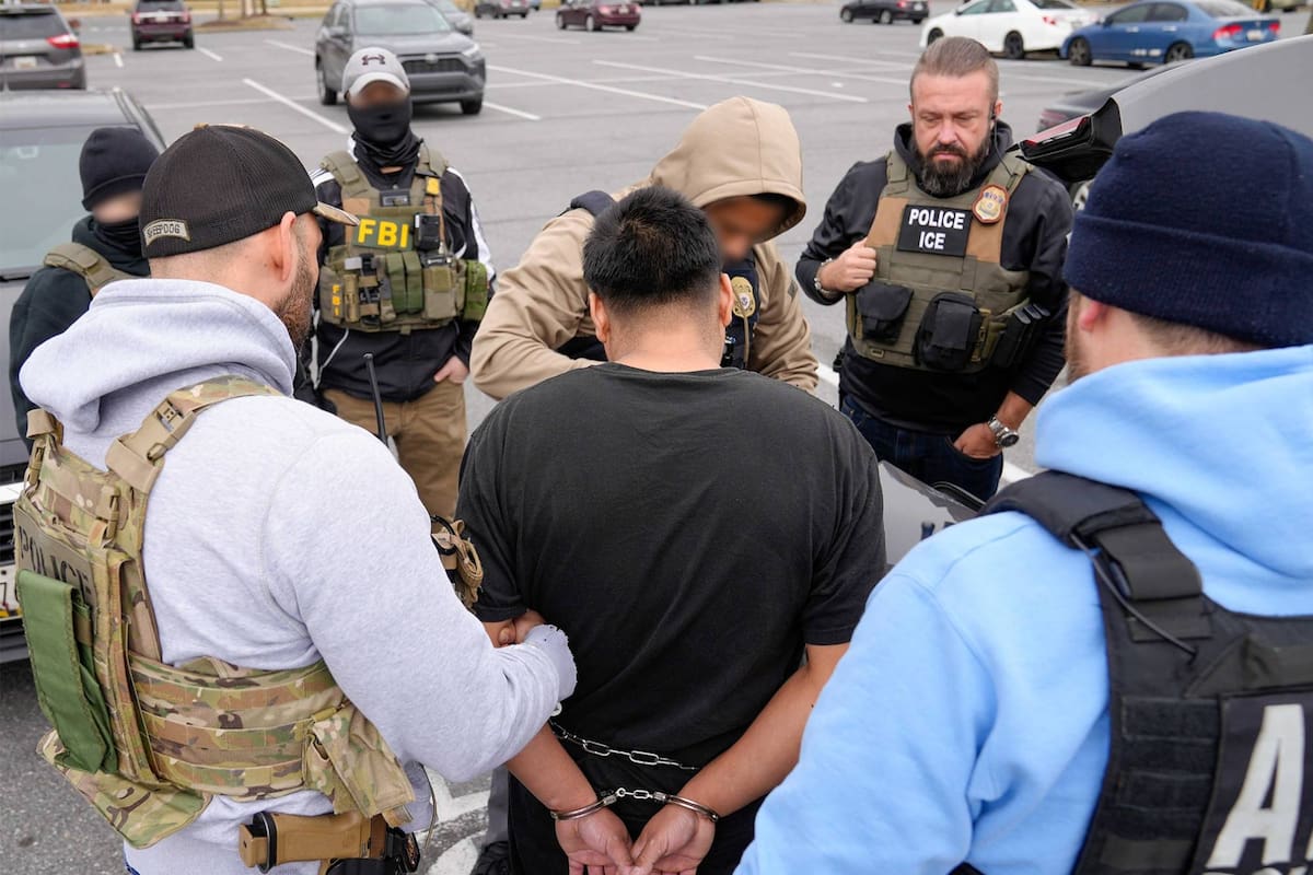 Revelan cómo el Servicio de Inmigración y Control de Aduanas identifica y opera a la hora de detener a un inmigrante indocumentado