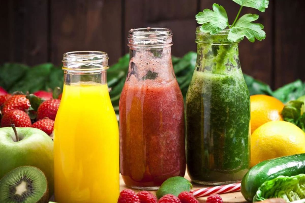 Revelan la receta del elixir de la juventud: el batido lleno de colágeno que mejora articulaciones y estira la piel